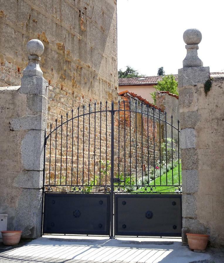 Bed and Breakfast Loge Montaigne L'Hopital-sous-Rochefort Exterior foto