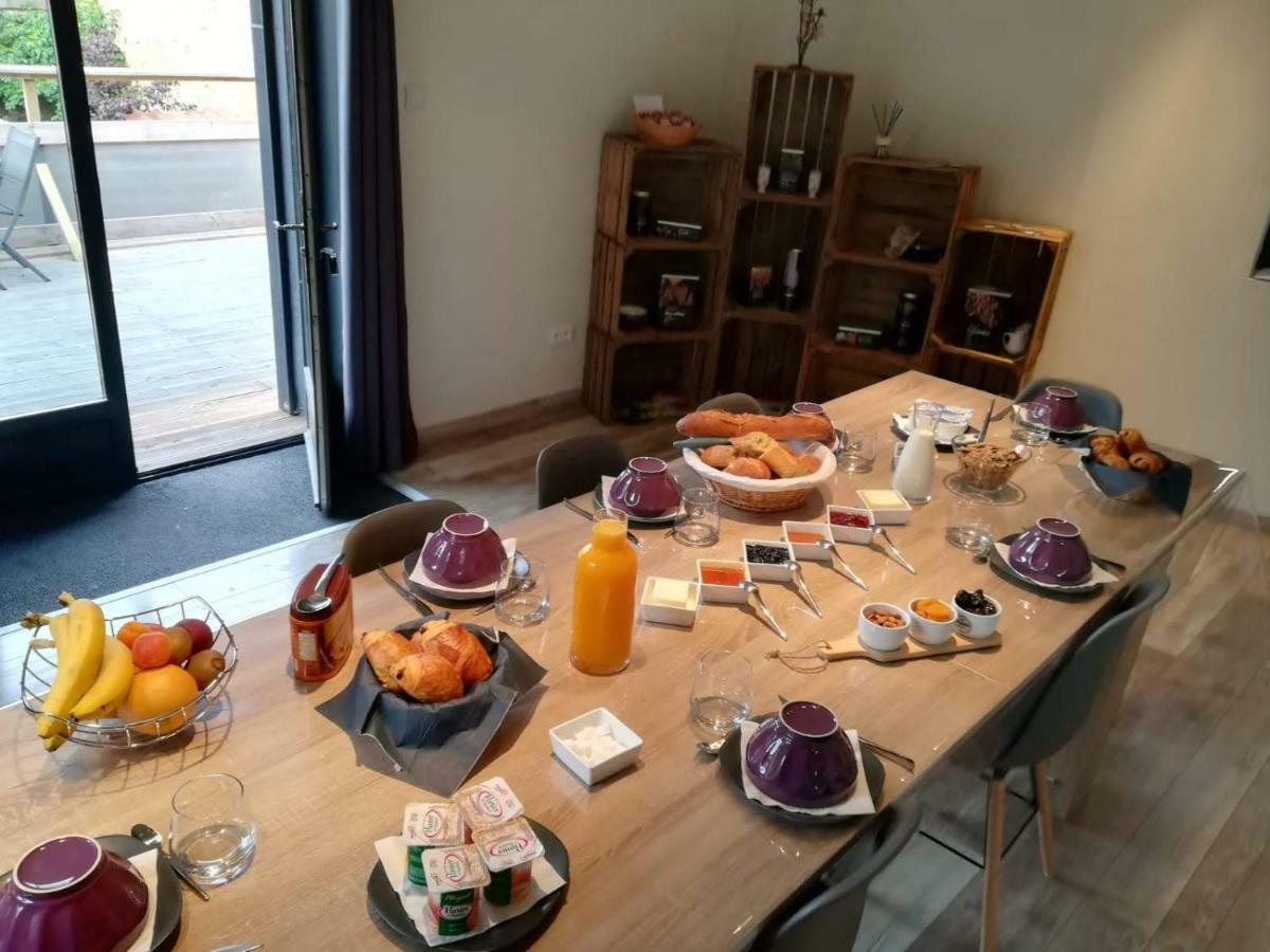Bed and Breakfast Loge Montaigne L'Hopital-sous-Rochefort Exterior foto