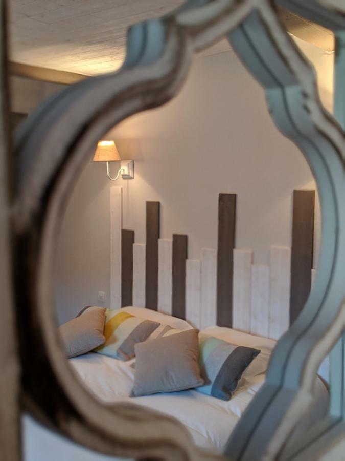 Bed and Breakfast Loge Montaigne L'Hopital-sous-Rochefort Exterior foto