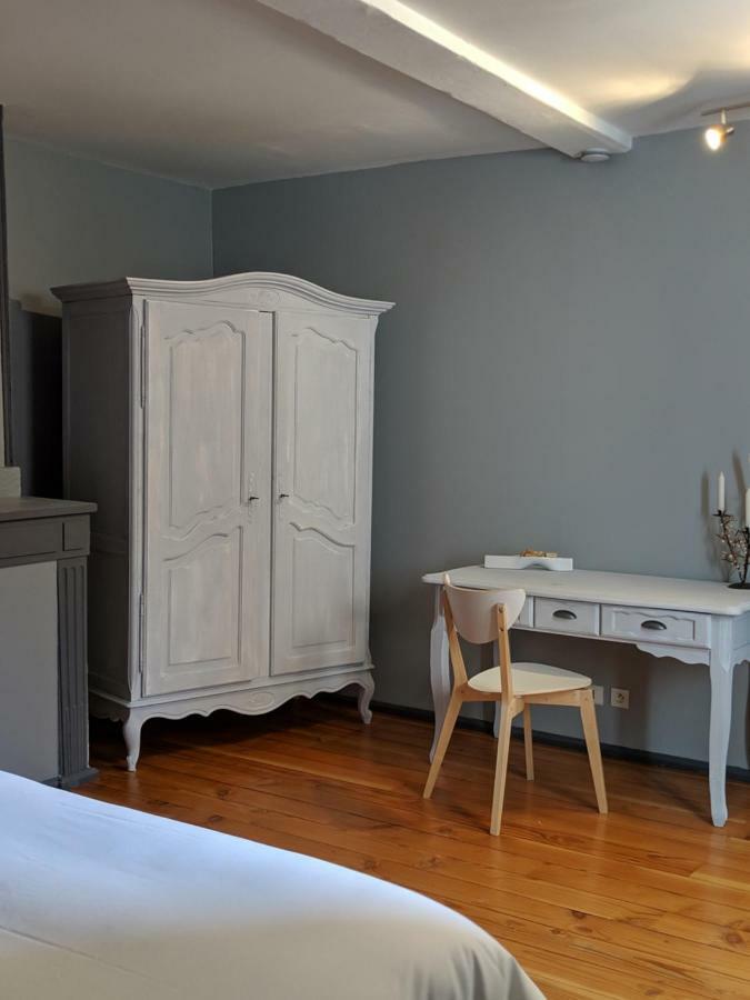 Bed and Breakfast Loge Montaigne L'Hopital-sous-Rochefort Exterior foto